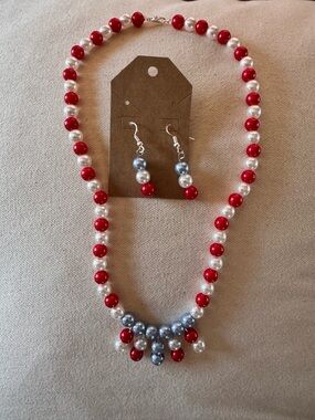 NWT Handcrafted Patriotic Red White & Blue Necklace and Earrings Faux Pearls 18”